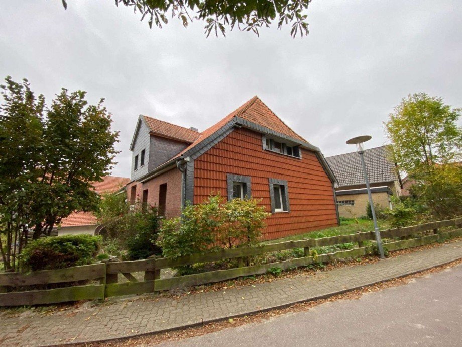 Hausansicht Mehrfamilienhaus Wettmershagen