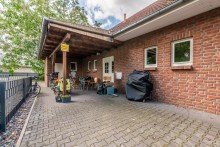 Eingangsbereich Wohnung OG Kapitalanlage mit Potenzial, moderne Wohn- und Gewerbeeinheit in Wesendorf.