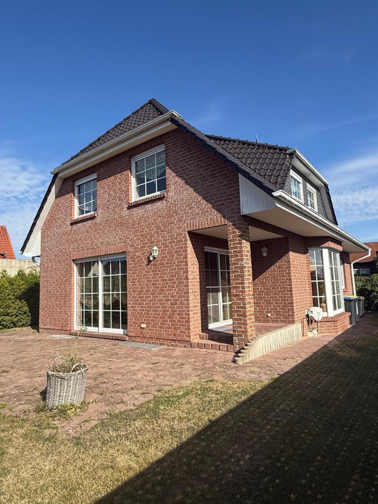 Au�enansicht Wolfsburg Haus Wolfsburg-K�storf: Gepflegtes Einfamilienhaus mit gro�em Grundst�ck in ruhiger Wohnlage!