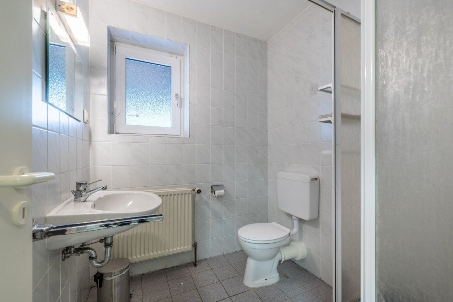 Badezimmer EG Einfamilienhaus Wesendorf