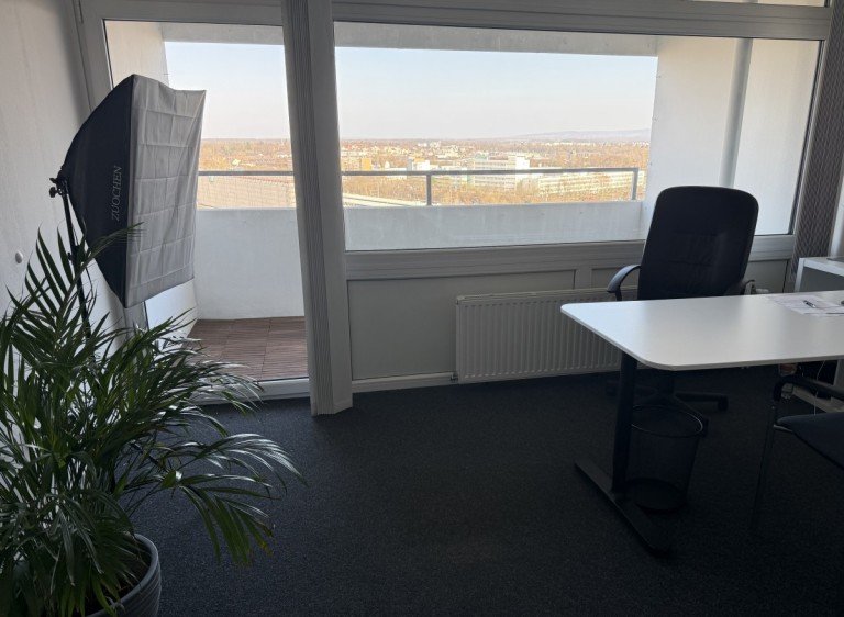 B�ro Braunschweig B�rofl�che Arbeiten mit Ausblick - Ihr B�ro in einer starken Community am Hauptbahnhof Braunschweig.