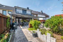 Au�enbereich Hochwertig ausgestattetes Reihenmittelhaus in bester Lage am Hageberg!