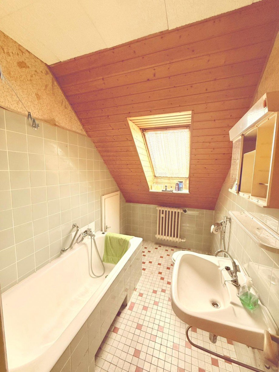 Badezimmer OG Einfamilienhaus Wolfsburg