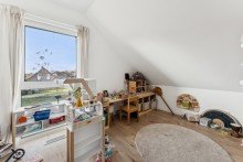 Kinderzimmer Hochwertiges Einfamilienhaus mit Feldblick - moderne Technik & familienfreundliche Lage in Ummern.