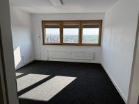 Bild (78b13d5b69daf010c70f63fab11359d0): �ber den D�chern von Braunschweig - Moderne 3-Zimmer-Wohnung im gefragten WG-Konzept.