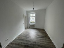 EG rechts Kapitalanlage in Top-Lage von Braunschweig: Gepflegtes Mehrfamilienhaus mit 8 Wohneinheiten