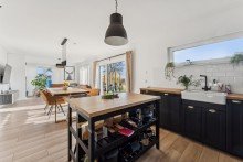 K�che Hochwertiges Einfamilienhaus mit Feldblick - moderne Technik & familienfreundliche Lage in Ummern.