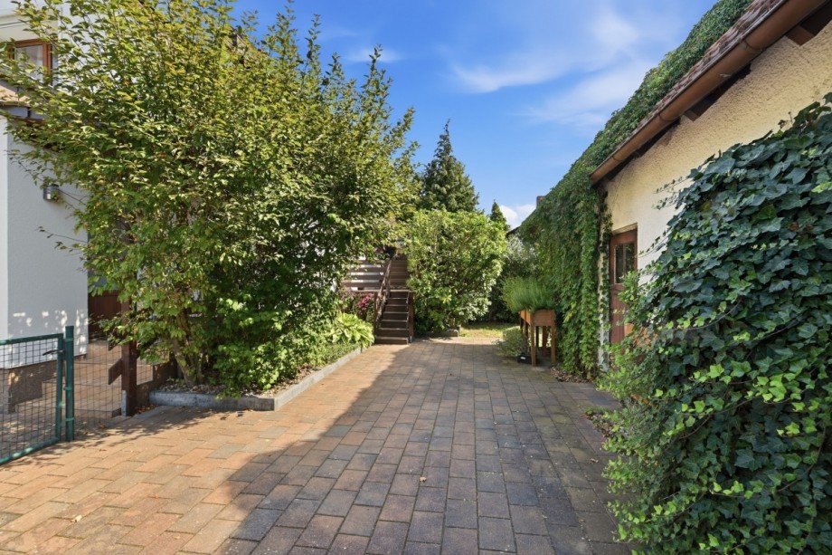 Hof Einfamilienhaus Isenb�ttel