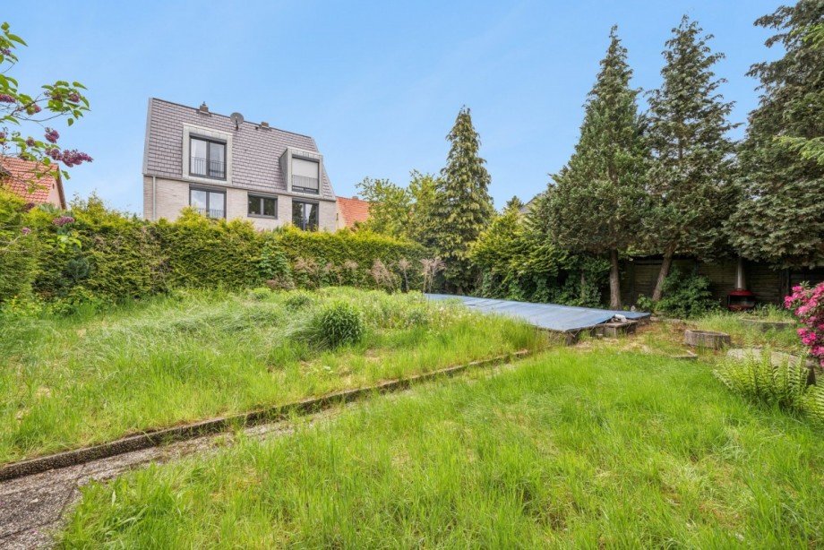 Garten mit Pool Einfamilienhaus Braunschweig