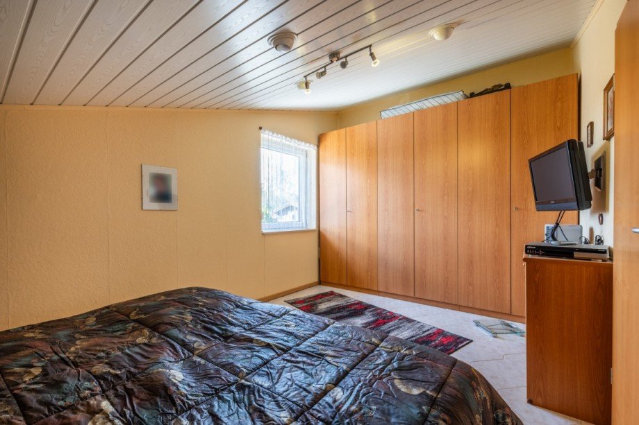 Schlafzimmer Doppelhaush�lfte Isenb�ttel