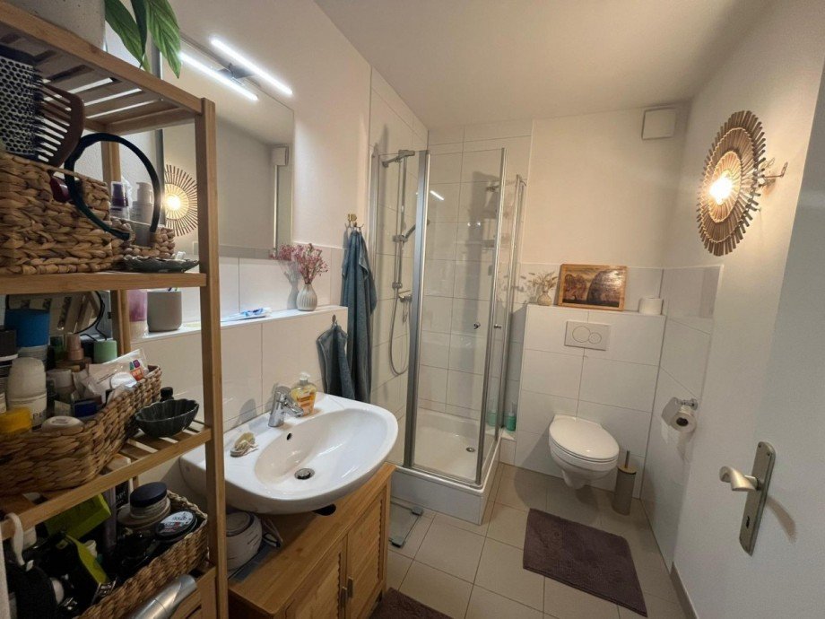 Badezimmer DG Mehrfamilienhaus Braunschweig